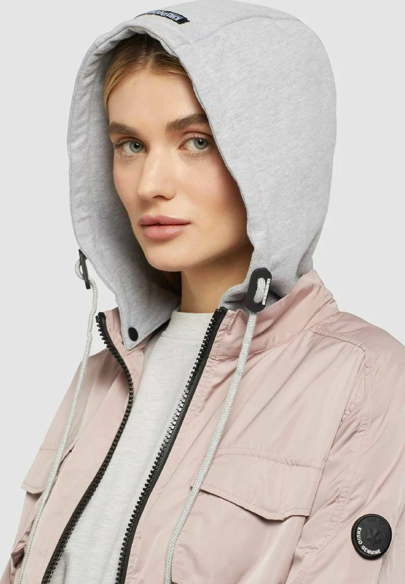Khujo FLAMES - Chaqueta Fina - Blassrosa, Mujer 5 Khujo FLAMES - Chaqueta Fina - Blassrosa, Mujer - Imagen 5