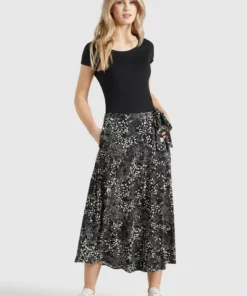 Khujo HEPKE - Falda Acampanada - Schwarz-weiß Gemustert, Mujer -Tienda de ventas KHUJO 0d1c4a854b5c4c1699ee750ceafa251d