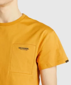 Khujo HERMAN - Camiseta Estampada - Dark Ochre, Hombre 11 Khujo HERMAN - Camiseta Estampada - Dark Ochre, Hombre -Tienda de ventas KHUJO 2615d511149a4534acf243212bd193d0