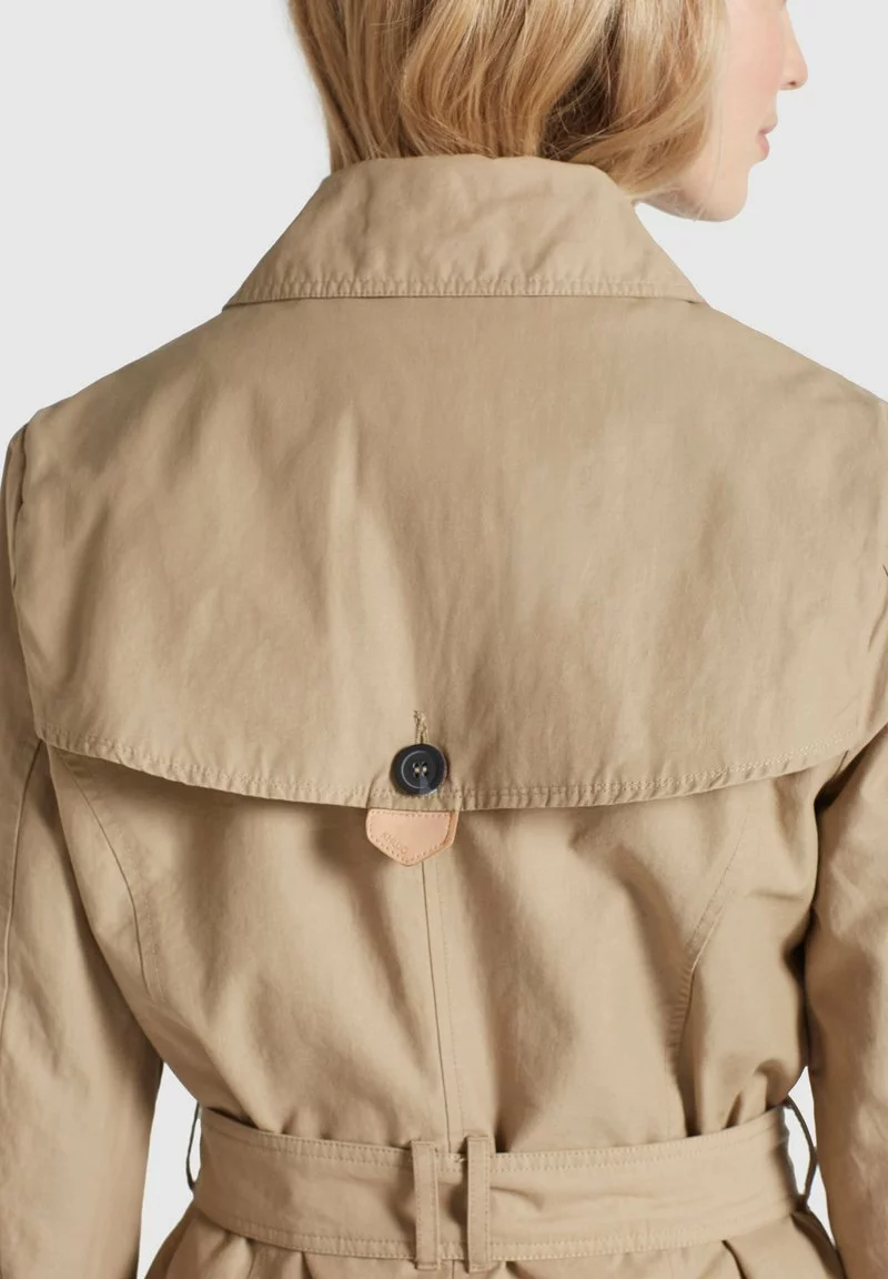 Khujo AURORA - Gabardina - Camel, Mujer 8 Khujo AURORA - Gabardina - Camel, Mujer - Imagen 8